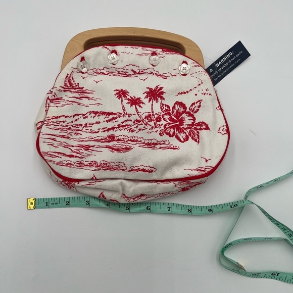 Handbags - Red & White Floral Pattern Purse With Bamboo Handles NWT